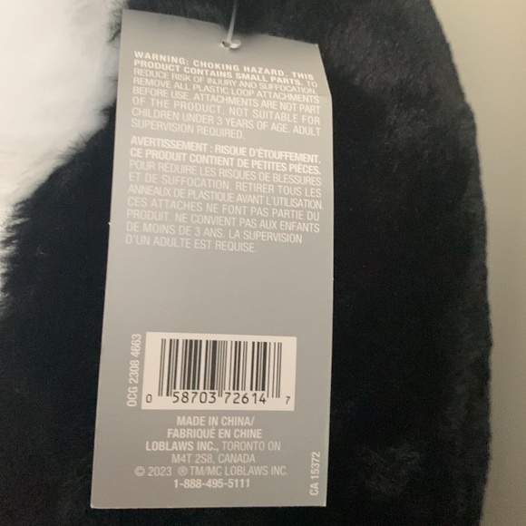 Large stuffed animal Penguin holiday NEW with tag - Picture 6 of 8